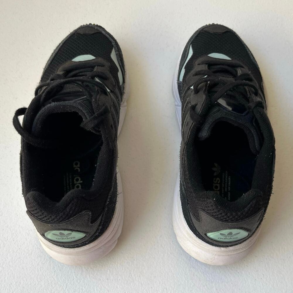 Adidas Kids Yung-96 Torsion Sneakers Chunky Retro Athletic Black Blue Youth 3.5 - Picture 11 of 12